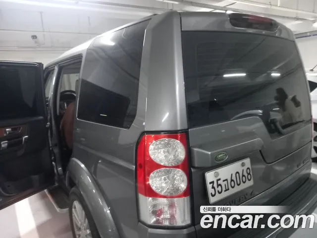 Land Rover Discovery 2010 thumb 9