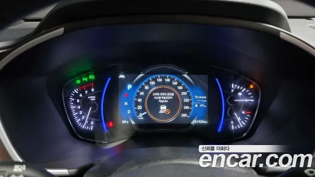 Hyundai Santa Fe 2019 thumb 8