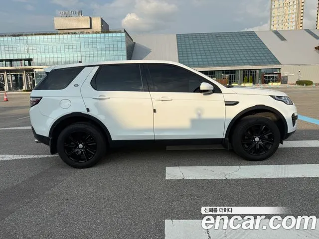 Land Rover Discovery Sport 2016 thumb 4