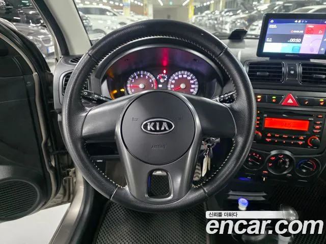 Kia Morning 2010 thumb 8