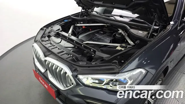 BMW X6 2021 thumb 6