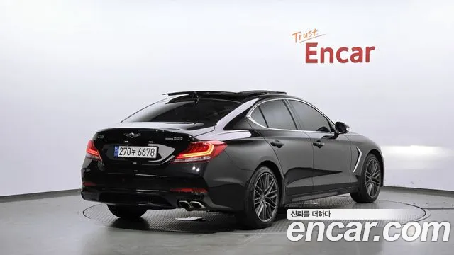 Genesis G70 2018 thumb 2