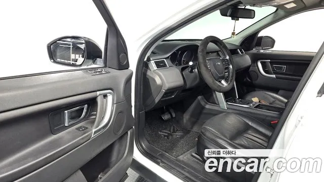 Land Rover Discovery Sport 2018 thumb 10
