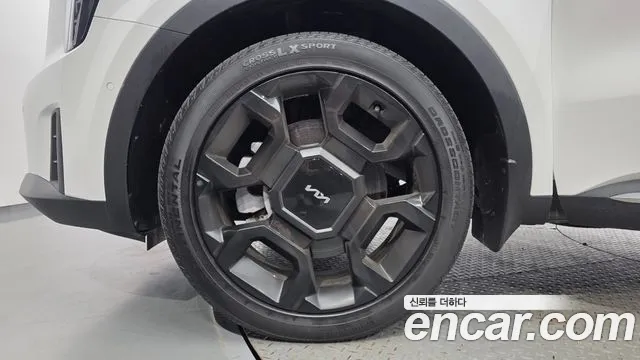 Kia Sorento 2023 thumb 5