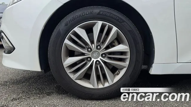 Hyundai Grandeur 2017 thumb 5