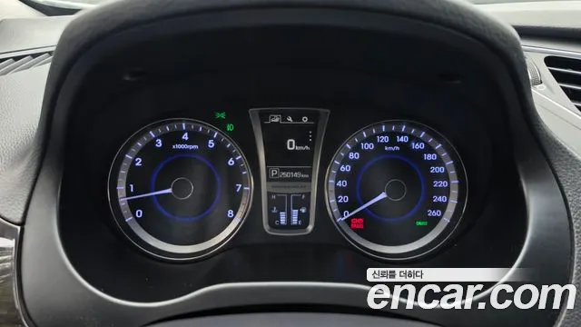 Hyundai Grandeur 2017 thumb 8
