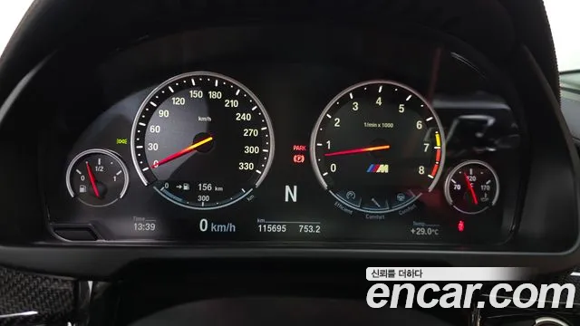 BMW X6M 2017 thumb 8