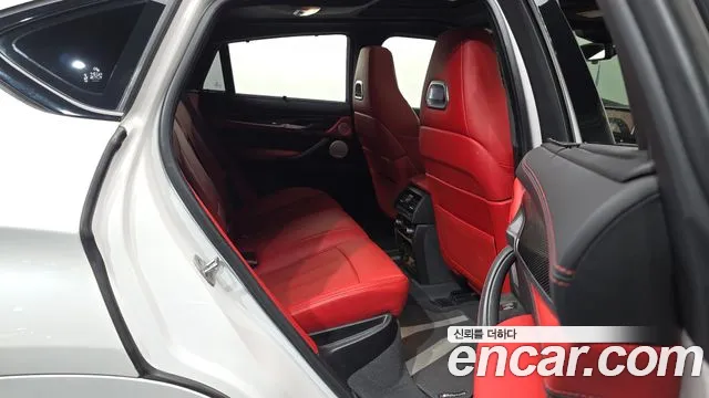 BMW X6M 2017 thumb 12