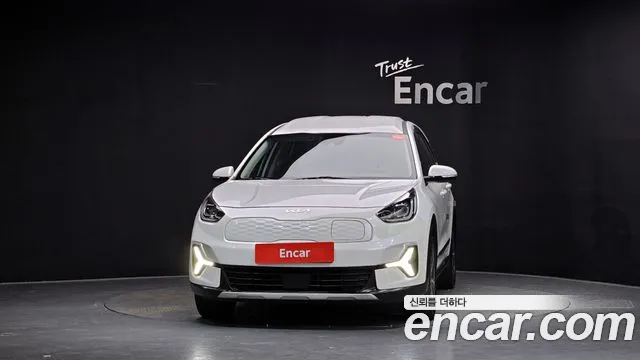 Kia Niro 2022 thumb 3