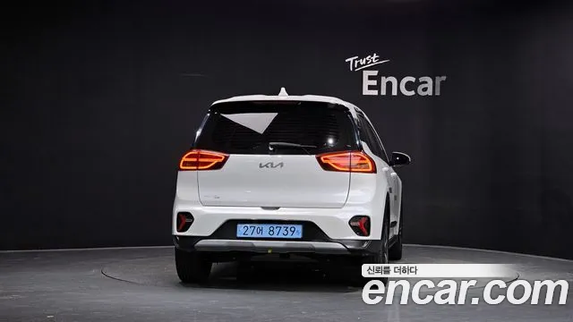 Kia Niro 2022 thumb 4