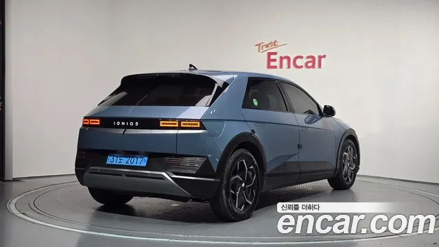 Hyundai IONIQ 5 2022 thumb 2