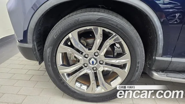 KG_Mobility_Ssangyong Rexton 2017 thumb 5