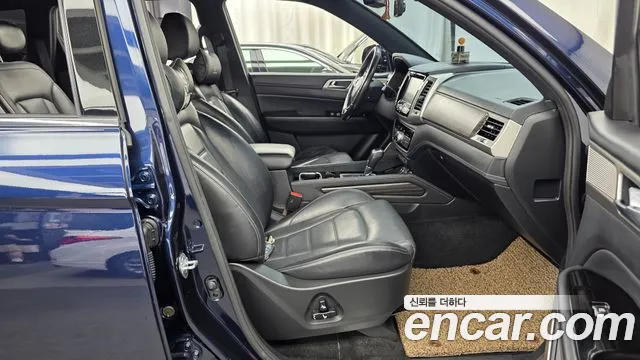 KG_Mobility_Ssangyong Rexton 2017 thumb 11
