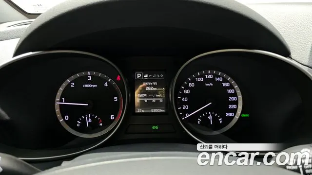 Hyundai Santa Fe 2016 thumb 8