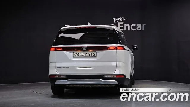 Kia Carnival 2020 thumb 4