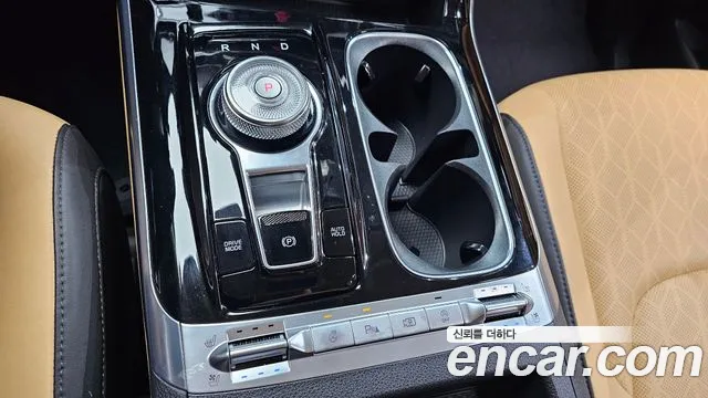 Kia Carnival 2020 thumb 9