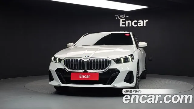 BMW 5 серии 2024 thumb 3