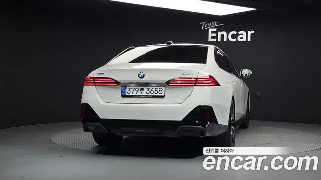 BMW 5 серии 2024 thumb 4