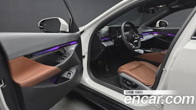 BMW 5 серии 2024 thumb 10