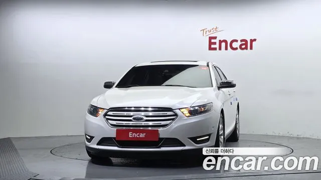 Ford Taurus 2017 thumb 3
