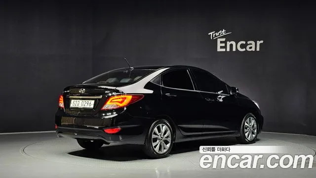 Hyundai Accent 2016 thumb 2