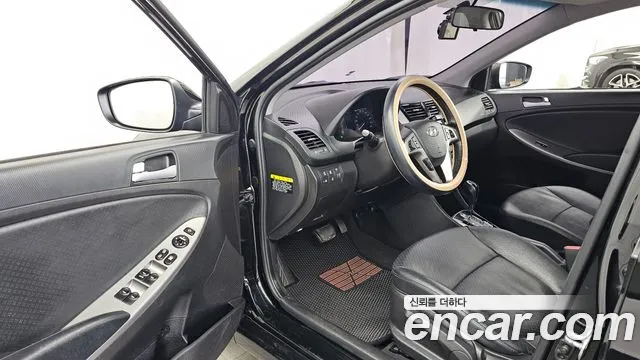 Hyundai Accent 2016 thumb 10