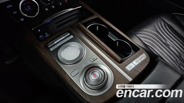 Genesis G80 2020 thumb 9