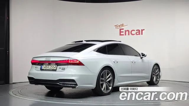 Audi A7 2021 thumb 2