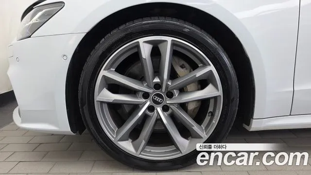 Audi A7 2021 thumb 5
