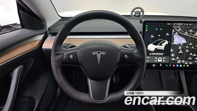 Tesla Model 3 2021 thumb 11