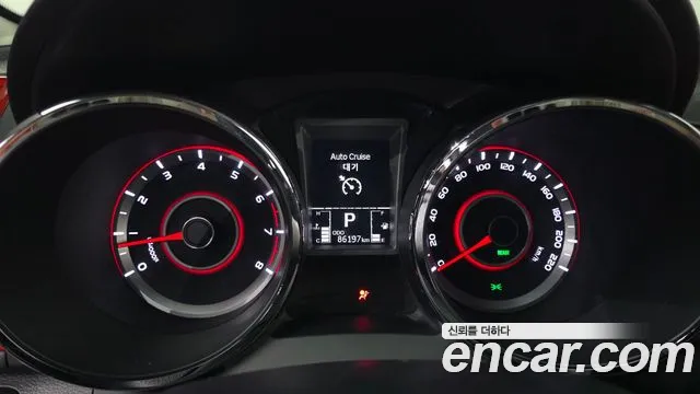 KG_Mobility_Ssangyong TIBOLI 2015 thumb 8