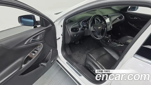 Chevrolet Malibu 2017 thumb 10