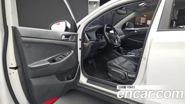 Hyundai Tucson 2016 thumb 10