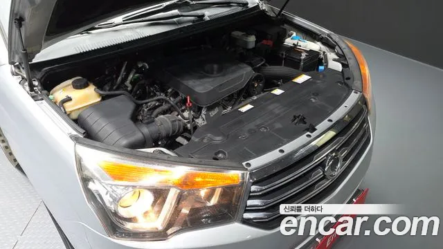 KG_Mobility_Ssangyong KORANDO 2014 thumb 6