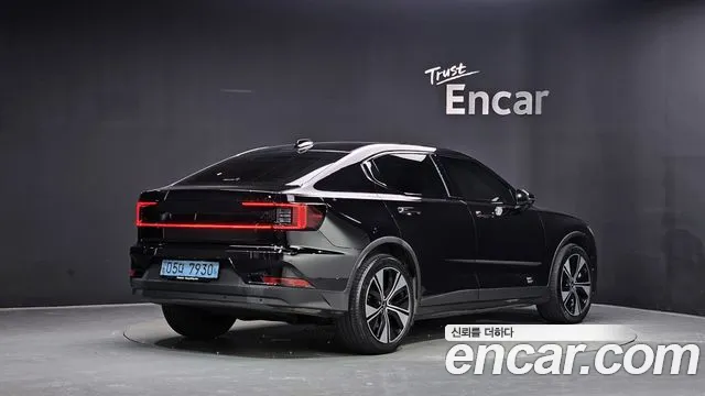 Polestar 2 2022 thumb 2