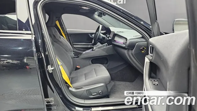 Polestar 2 2022 thumb 11
