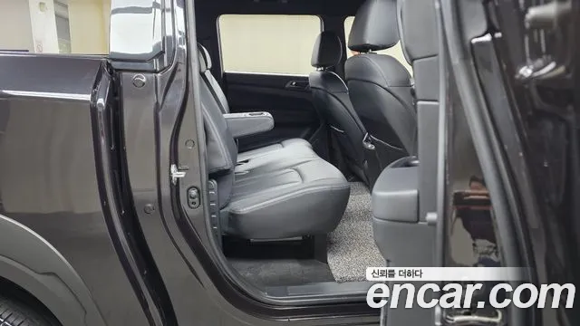 KG_Mobility_Ssangyong Rexton 2021 thumb 12