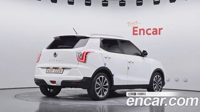 KG_Mobility_Ssangyong TIBOLI 2017 thumb 2