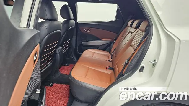 KG_Mobility_Ssangyong TIBOLI 2017 thumb 11