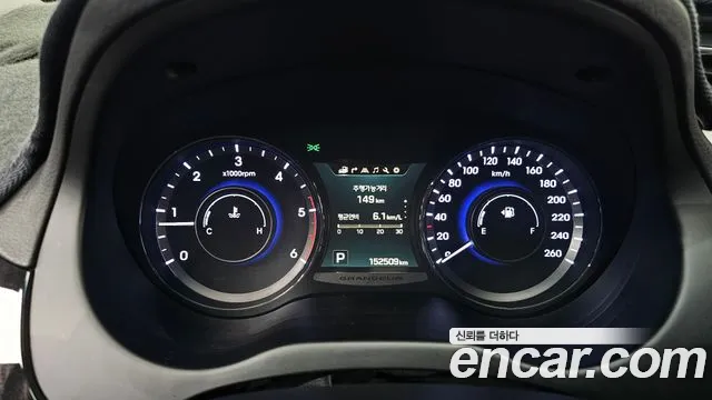 Hyundai Grandeur 2015 thumb 7