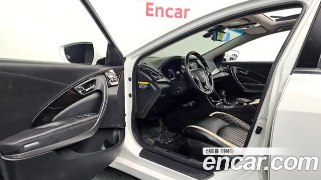 Hyundai Grandeur 2015 thumb 9