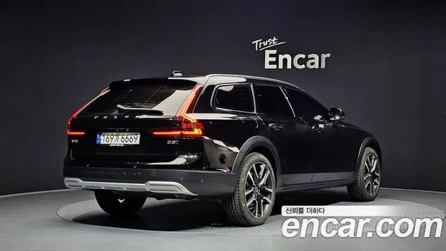 Volvo V90 2024 thumb 2