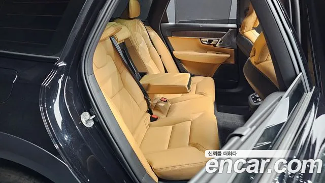 Volvo V90 2024 thumb 11
