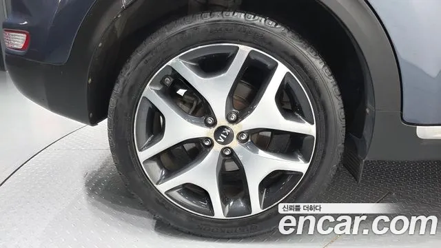 Kia Sportage 2017 thumb 5