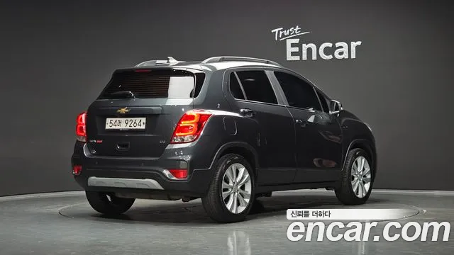 Chevrolet Tracker 2016 thumb 2