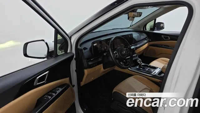 Kia Carnival 2021 thumb 10