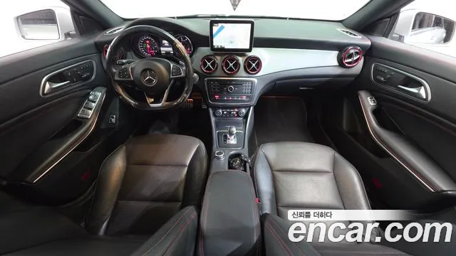 Mercedes-Benz CLA 2015 thumb 7