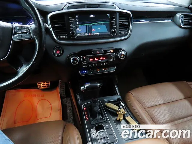Kia Sorento 2018 thumb 10