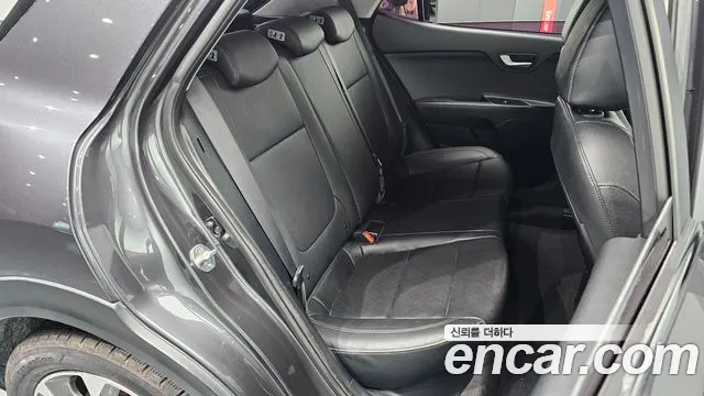 Kia Stonic 2018 thumb 10
