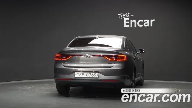 Renault Megane 2016 thumb 4